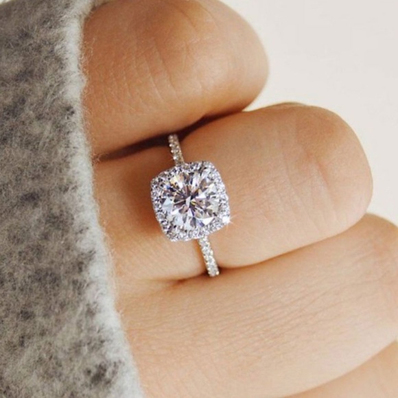 **WINSLEY* Silver x Zircon Fashion Ring Size 8 - Picture 2 of 6